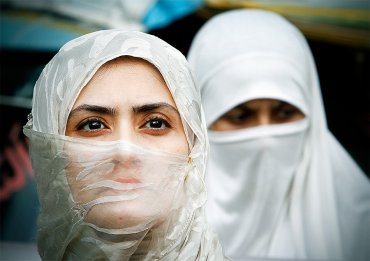 В Египте хотят на христианок одеть хиджабы, чтобы их не насиловали
