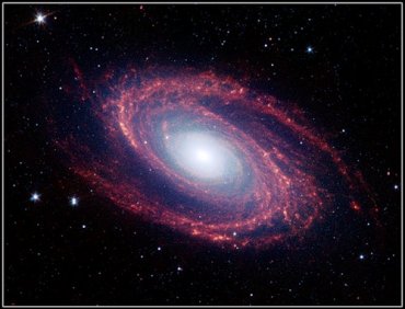 Ученые нашли самую крупную спиральную галактику во Вселенной