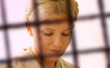 Женщины-депутаты прорываются к Тимошенко