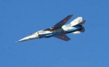 Пилот сирийских ВВС дезертировал и разбомбил правительственные базы