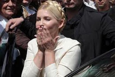 Тимошенко призвала всех оппозиционеров объединиться в одну партию