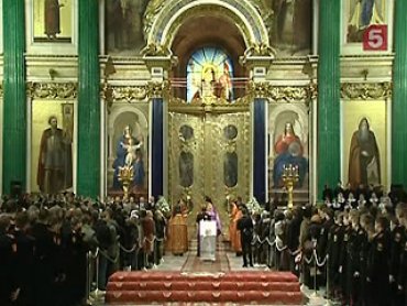 В московском храме МГУ прошло богослужение патриарха Кирилла
