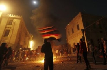 Египет «отмечает» погромами вторую годовщину революции