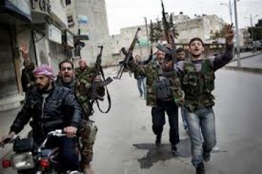 Сирийские повстанцы начали воевать друг с другом