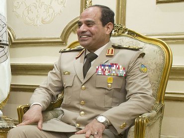 Христиане в Египте хотят видеть президентом министра обороны