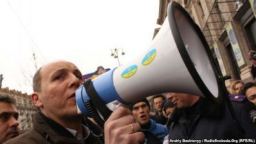 Майдан объявляет мобилизацию на 15 января