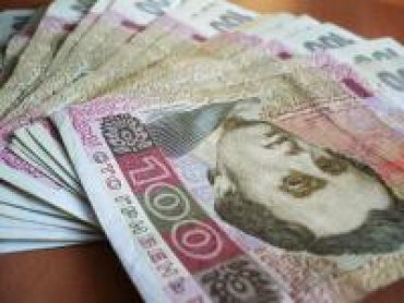НБУ потратил на удержание курса гривни почти $3 млрд