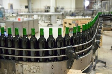 Россияне строят в Крыму винодельческий завод
