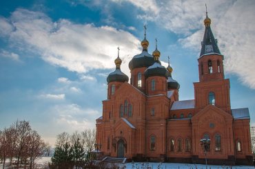 Впервые за спасение Украины помолились в мариупольской церкви УПЦ МП