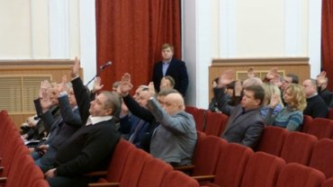 Мариупольский горсовет за ночь передумал называть Россию агрессором