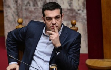 Греческий премьер отказался принять участие в освящении воды из-за конфликта с митрополитом