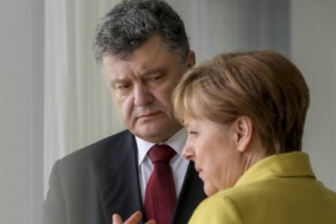 Порошенко летит в Германию на переговоры с Меркель