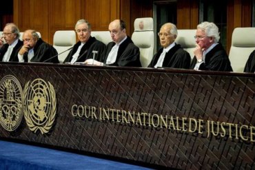Украина подала иск против России в суд ООН в Гааге