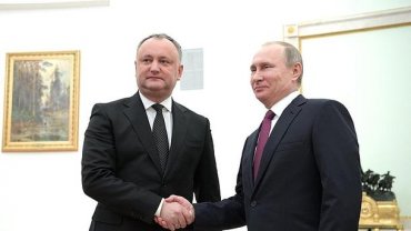 Президент Молдовы после встречи с Путиным отказался признать Крым российским