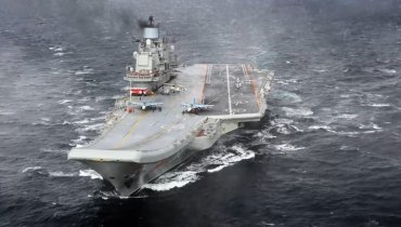 Шесть кораблей НАТО встретили «Адмирала Кузнецова» в проливе Ла-Манш