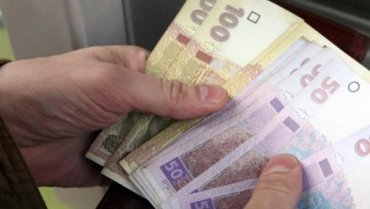 Под конец 2018 году «минималку» увеличат еще на 500 гривен