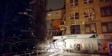 В России обрушилось здание офисного и развлекательного центра