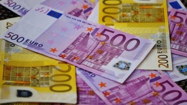 Евро 20 лет: кто выиграл и кто потерял от единой валюты
