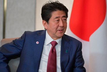 Премьер Японии намерен «поставить точку» в переговорах с Россией