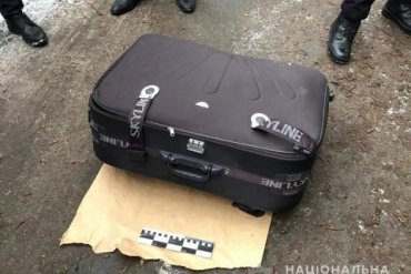 В Днепре в мусорном баке нашли чемодан с телом 19-летней студентки
