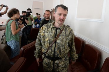 Экс-министра обороны ДНР вызвали на допрос в Киев