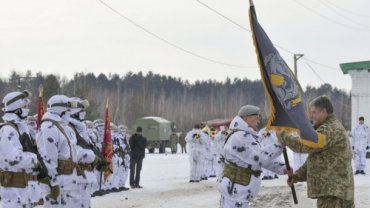Порошенко утвердил символику армейскому спецназу ВСУ