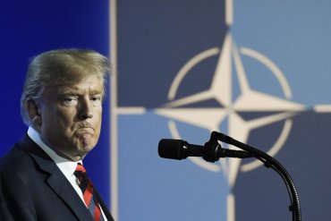 Конгресс США запретил Трампу выходить из НАТО