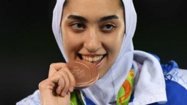 Единственная иранская призерка Олимпиады сбежала из страны