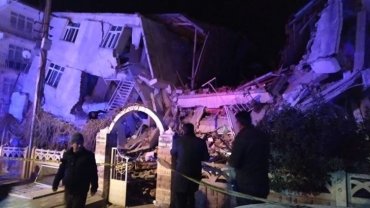 Землетрясение в Турции: 22 погибших