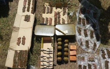 На Донбассе задержали торговцев оружием