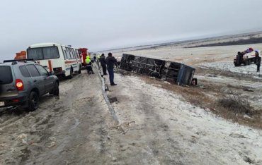 В России попал в аварию автобус по дороге в «ЛДНР», есть жертвы