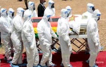 В Зимбабве умерли от коронавируса четыре министра