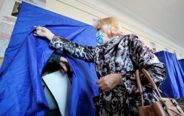 В Украине проходят повторные местные выборы
