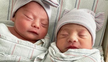 С разницей в 15 минут: близнецы в США родились в разные дни и годы