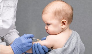 В Израиле собираются начать вакцинацию младенцев