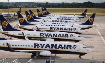 Лоукостер Ryanair отменил ряд рейсов из Украины: список