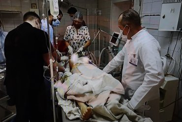 Очень нужна кровь: медики рассказали о состоянии пострадавших от расстрела в Днепре