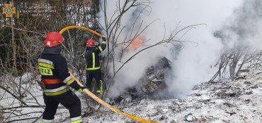На Прикарпатье столкнулись три авто: один водитель сгорел в машине