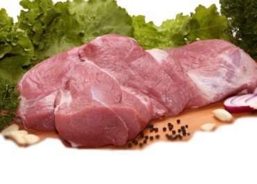 Украина начнет экспортировать курятину и свинину в Китай