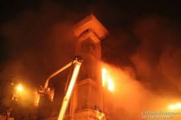 Дом профсоюзов в Киеве подожгли спецназовцы СБУ