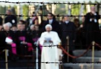 Раввин призвал папу Франциска закрыть католический храм рядом с лагерем смерти Освенцим