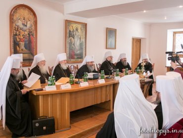 В Украине собор УПЦ МП осудил национализм и поддержал проведение Всеправославнго собора