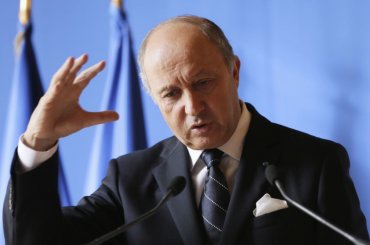 Министр иностранных дел Франции подал в отставку
