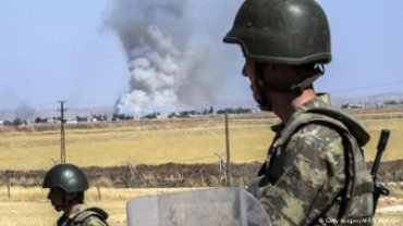 Турецкая артиллерия открыла огонь по позициям сирийской армии