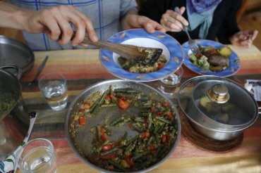 В России набирает обороты «фудшеринг»: люди меняются недоеденной едой