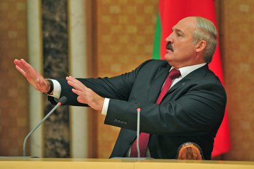 ЕС принял решение об отмене санкций против Лукашенко