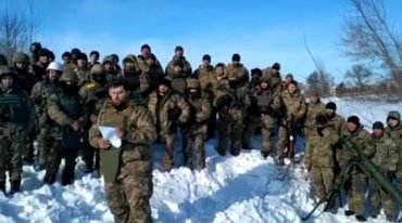 Украинская армия впервые выступила с политическим требованием к Порошенко