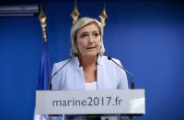Марин Ле Пен победит в первом туре президентских выборов