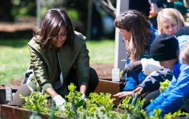 Мелания Трамп решила сохранить огород Мишель Обамы