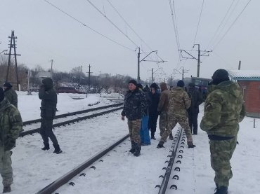 Участники блокады Донбасса выдвинули ультиматум Гройсману